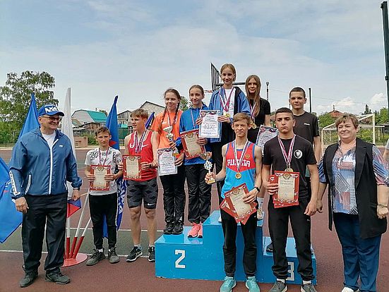 20 мая 2023г на спортивной площадке открытого типа «Мечта» МОУ Романовская СОШ имени И.В. Серещенко прошел межрайонный фестиваль по легкой атлетике