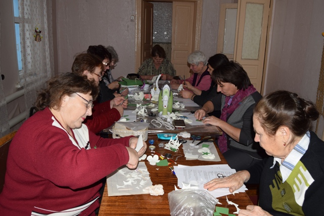 Сотрудники центра социальной защиты населения продолжают  реализацию проекта «Активные и талантливые».