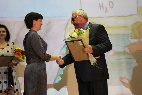 28 марта в районном Доме культуры прошло торжественное мероприятие по   итогам  районного конкурса  "Учитель года"