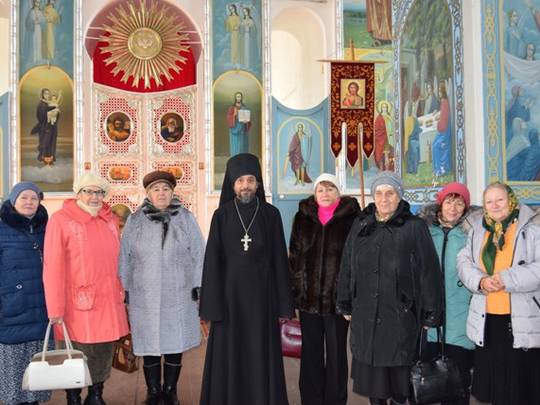 Подопечные КЦСОН Романовского района посетили храм Архистратига Божия Михаила и краеведческий музей в селе Подгорное Романовского района