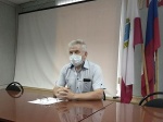 10 августа в актовом зале администрации глава Романовского муниципального района Алексей Щербаков провел собрание по вопросам коронавирусной инфекции