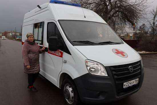 Романовская больница получила новый автомобиль скорой помощи 