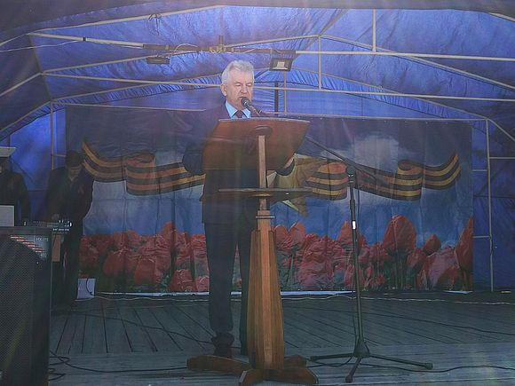 9 мая на центральной площади р.п. Романовка прошел митинг, посвященный 77-ой годовщине Великой Победы «Никогда не забывай про самый долгожданный май!»