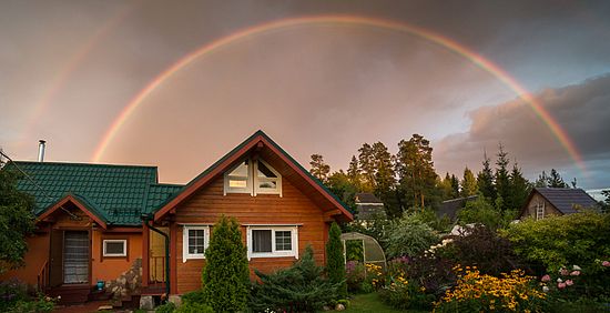 Домик в деревне: более 2 тыс. жителей Саратовской области стали обладателями жилья за городом.
