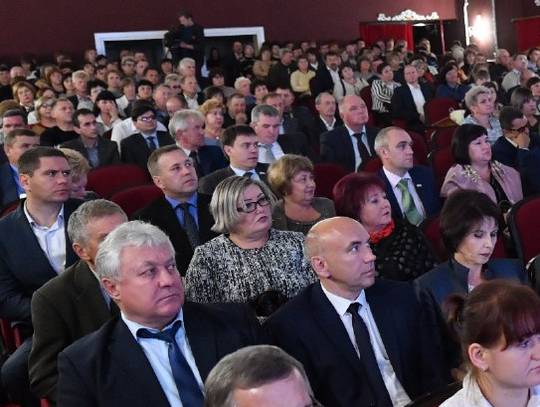 Вячеслав Володин выступил перед представителями активов отдалённых районов