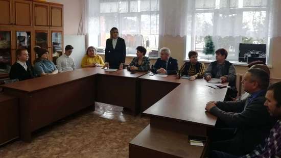 Глава района встретился со старшеклассниками