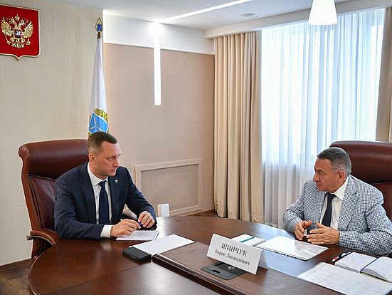 Губернатор Роман Бусаргин провел встречу с председателем Общественной палаты Борисом Шинчуком