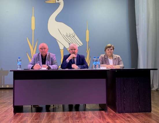 Собрание граждан в р.п. Романовка.